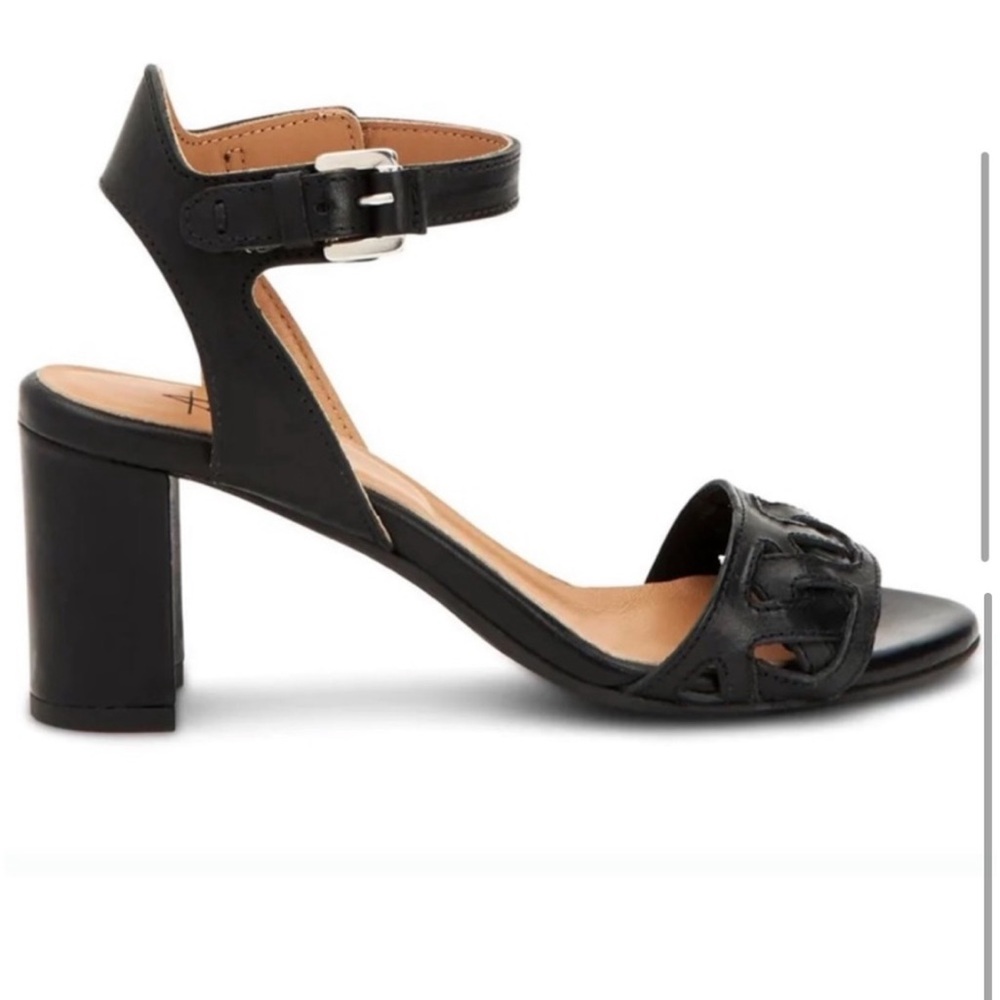 Aquatalia Samara Black
Italian Leather Sandal Heels
